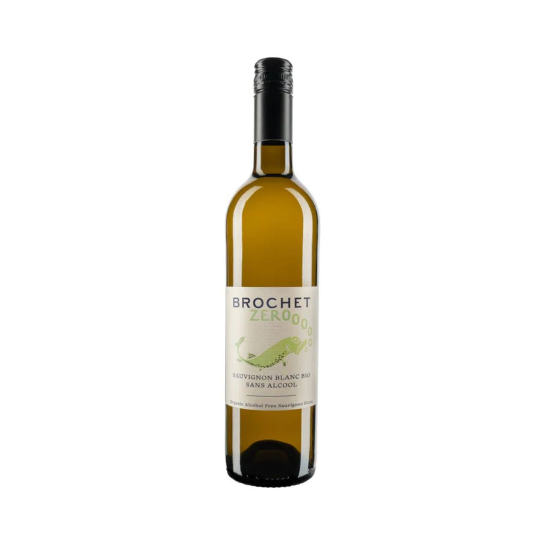Bottle of Brochet Zéro zero wine on a white background