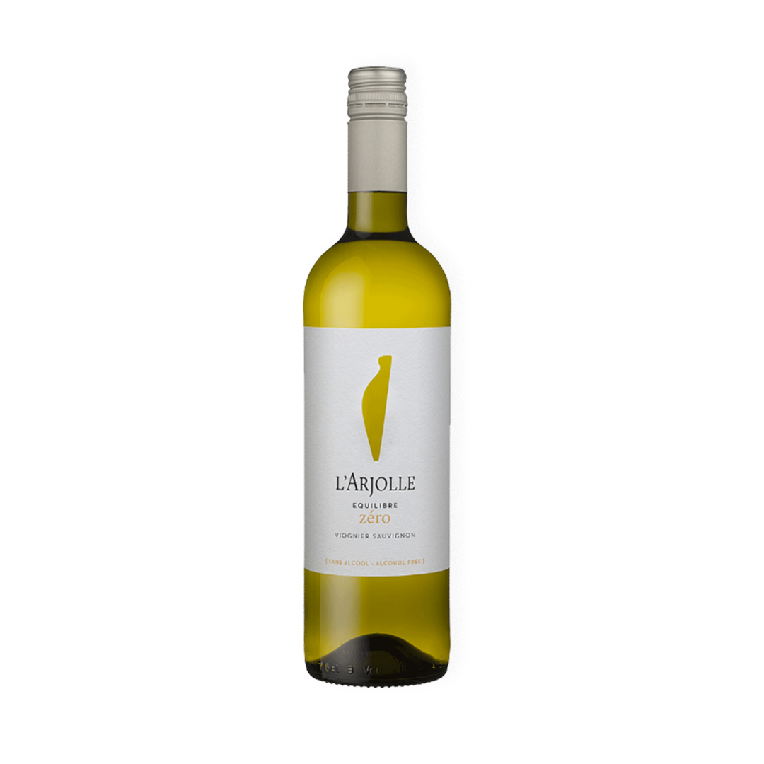 Bottle of L’Arjolle Équilibre Zéro Viognier Sauvignon Blanc non-alcoholic white wine with minimalist white and gold label on a white background.